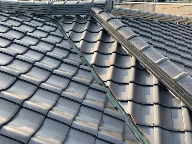 施工前の谷板金・別箇所